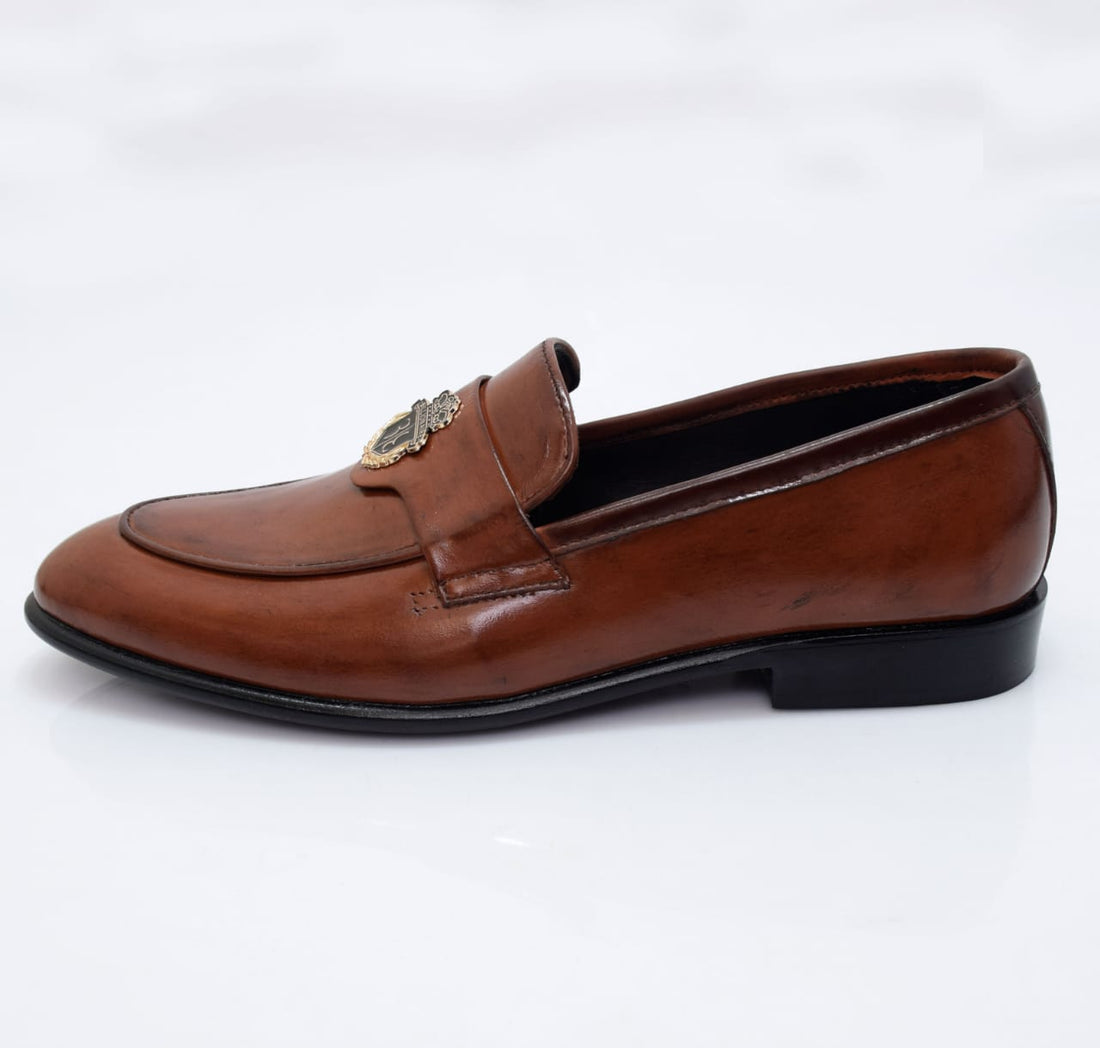 Classic Brown Leather Loafers with Sleek Strap Detailing - 305